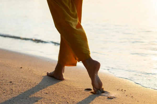 Hair Restoration Therapy with MSCs and PRP